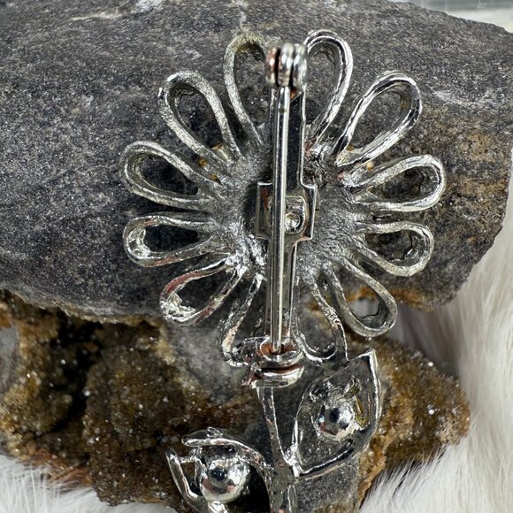 Vintage Silver Tone Rhinestone Daisy Flower Brooch - Picture 5 of 5